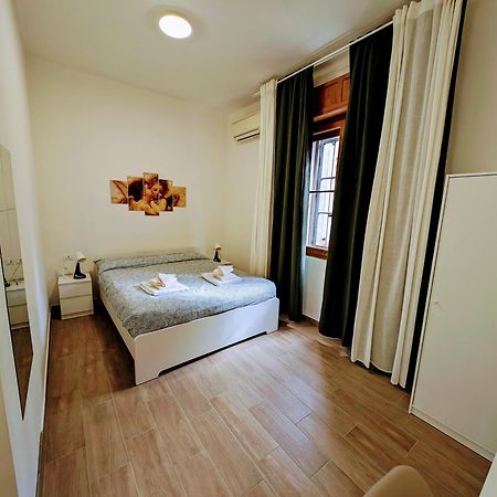 Guest House Il Glicine Stadio - Ospedale Cesena Luaran gambar